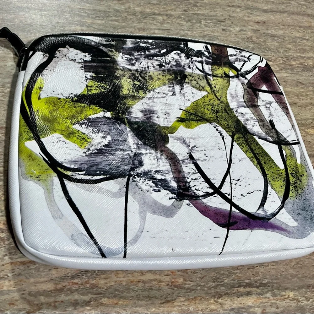 ♥️HOST PICK♥️ Neiman Marcus tablet sleeve
